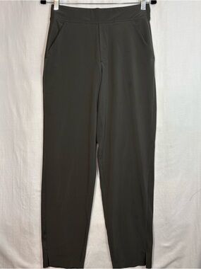 Athleta Brooklyn Ankle Lightweight Travel Olive Stretch Pants 198671